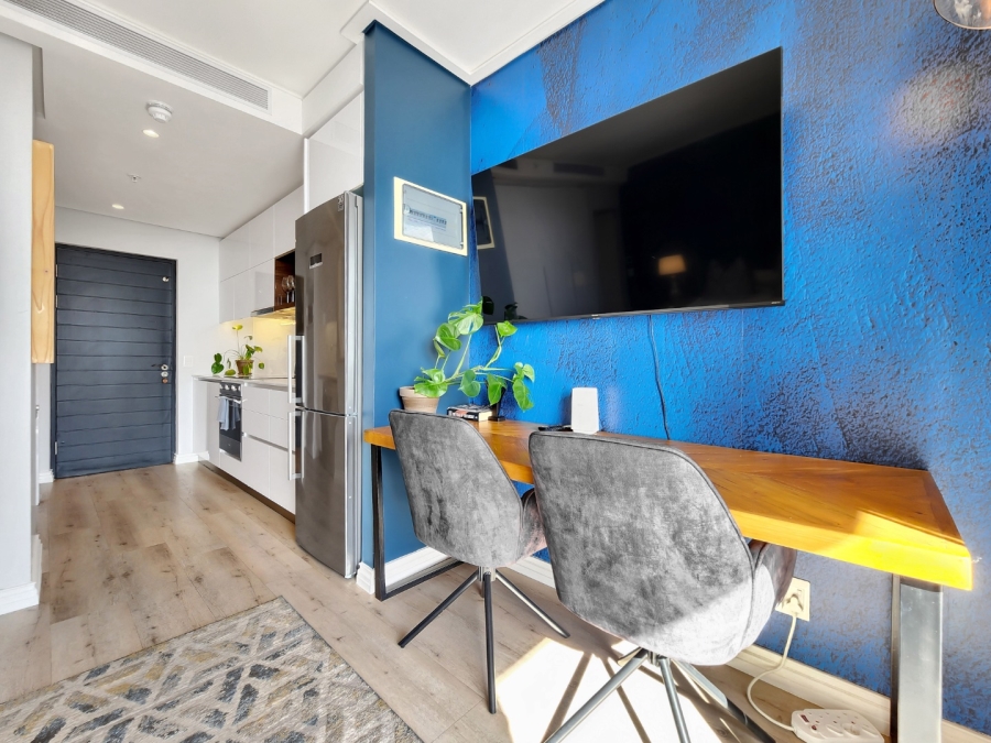  Bedroom Property for Sale in Cape Town City Centre Western Cape